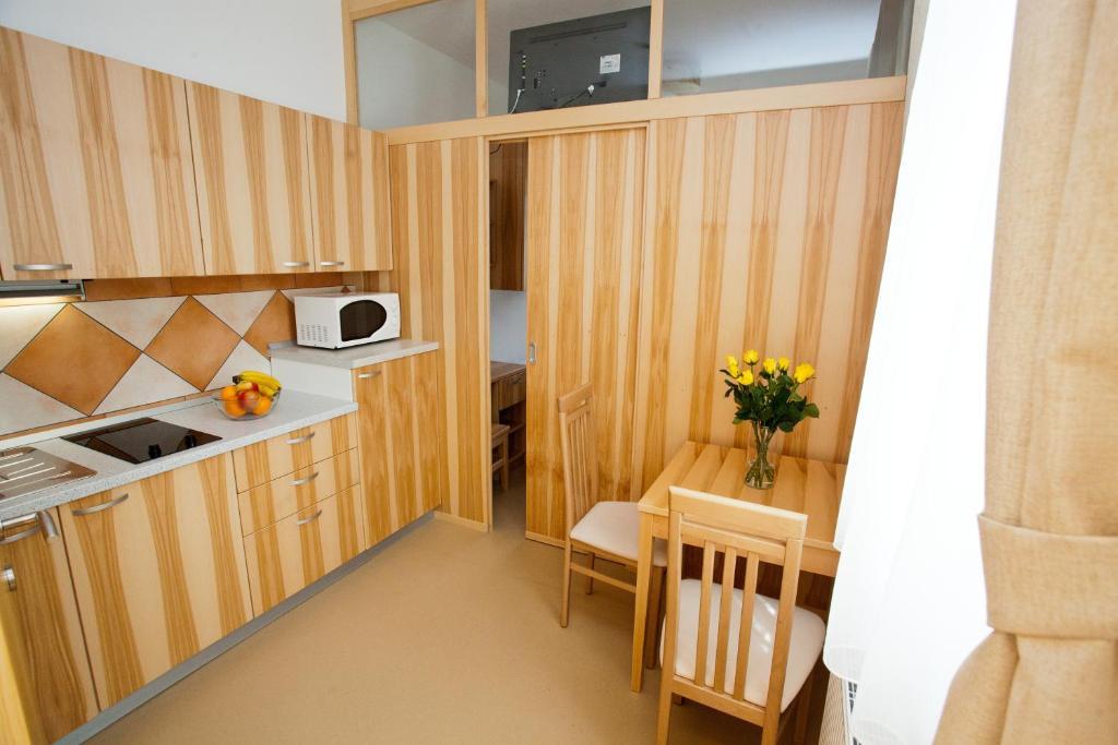 Alo Apartments Vila Klara Ljubljana Room photo